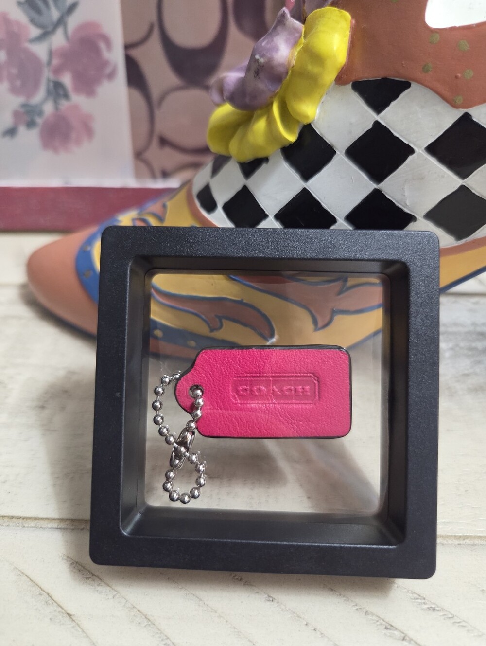 Coach Hot Pink Leather Hangtag, EUC